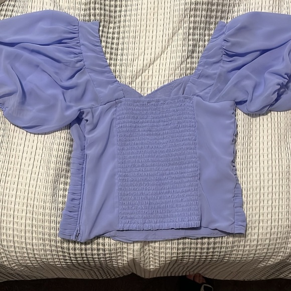Abercrombie & Fitch Periwinkle Cropped Balloon Sleeve Top - Picture 6 of 6